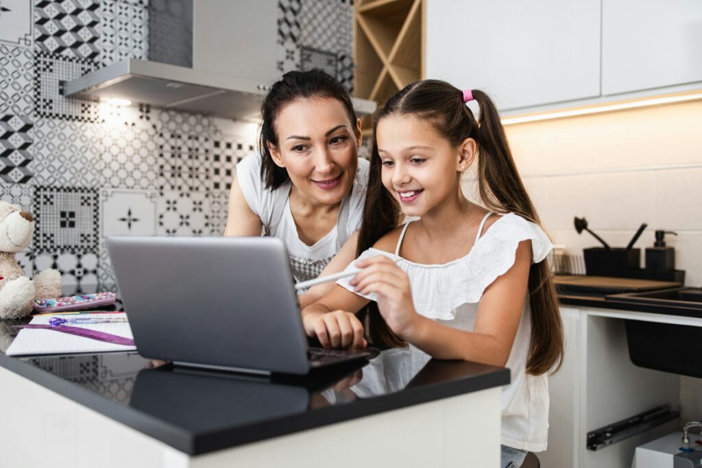 Spanish learning tips for parents helping children revise at home